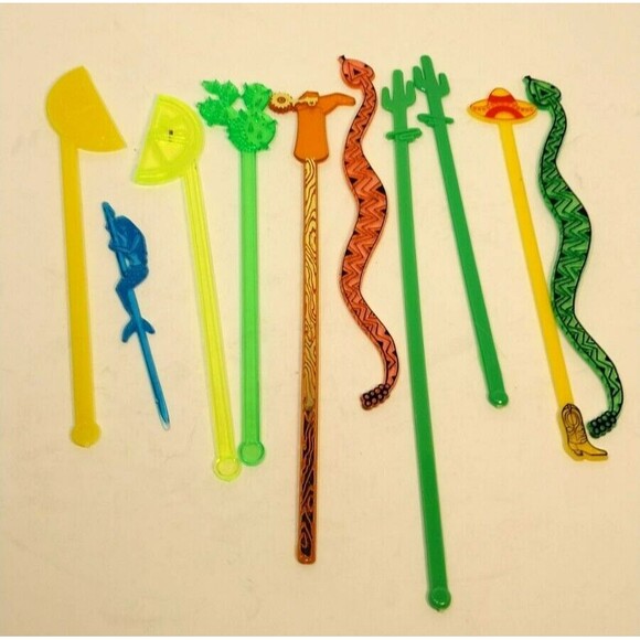 Vintage Set of 62 Drink Stir Sticks Various Themes Retro Barware - Picture 12 of 13